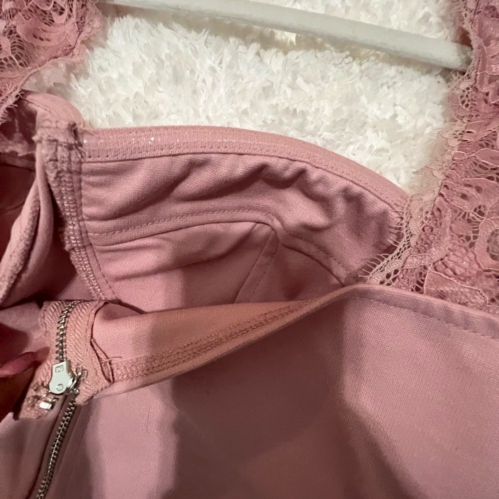 Fashion nova the simple things lace crop top in pink size large - Picture 9 of 10